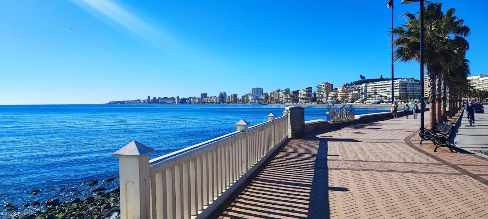 Primera Linea De Playa Benalmadena La Perla Playa Paraiso Exterior foto